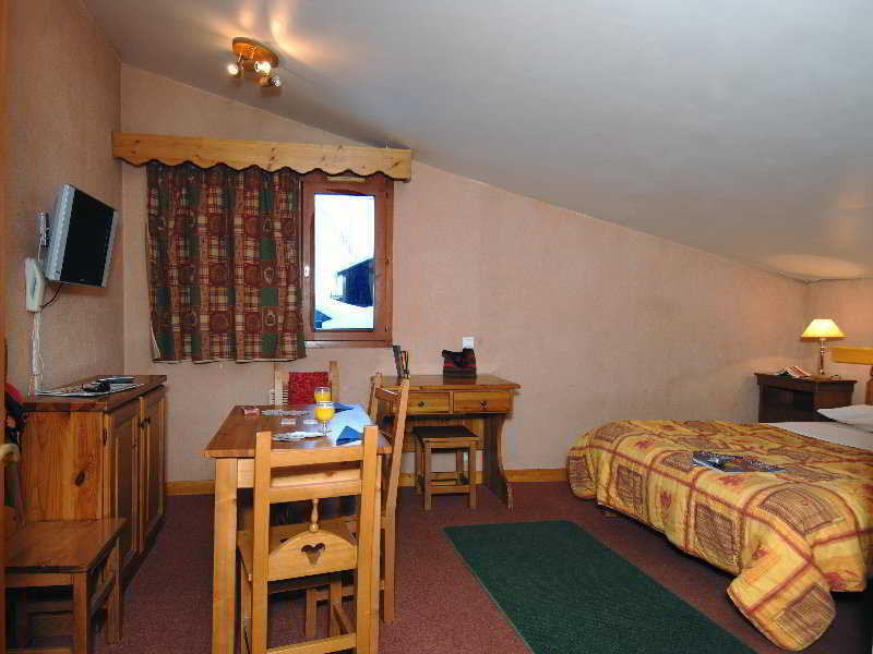 Odalys Chalet Alpina Tignes Exterior photo